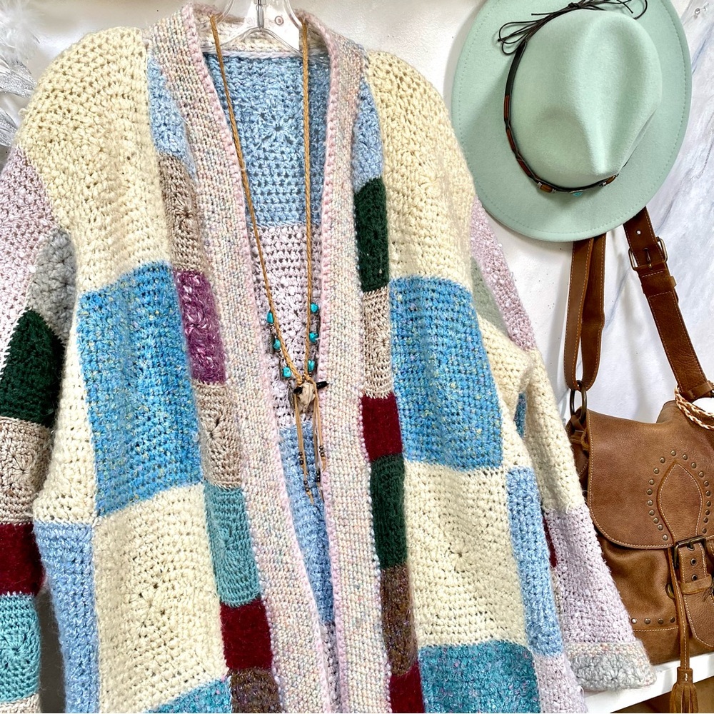 SOLD⭐️Artisan Patchwork Duster boho wool jacket sweater hippy granny vibe - Picture 12 of 16
